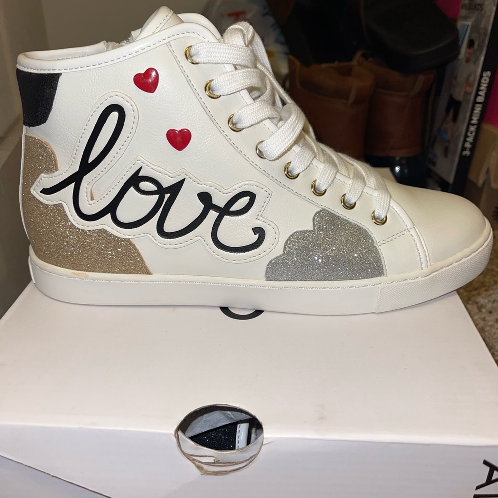 Aldo Love Print Shoes